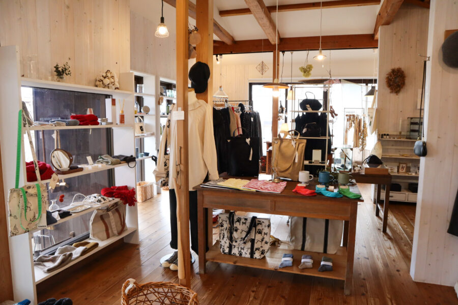 店内　広島工務店モデルハウス　calme