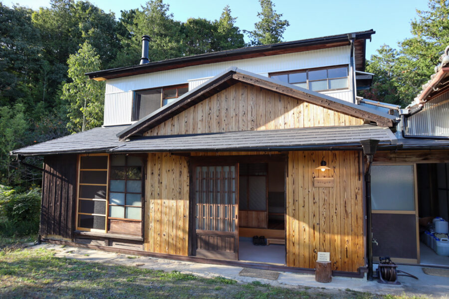 外観　またたびの森　広島工務店　リフォーム　名張市　店舗